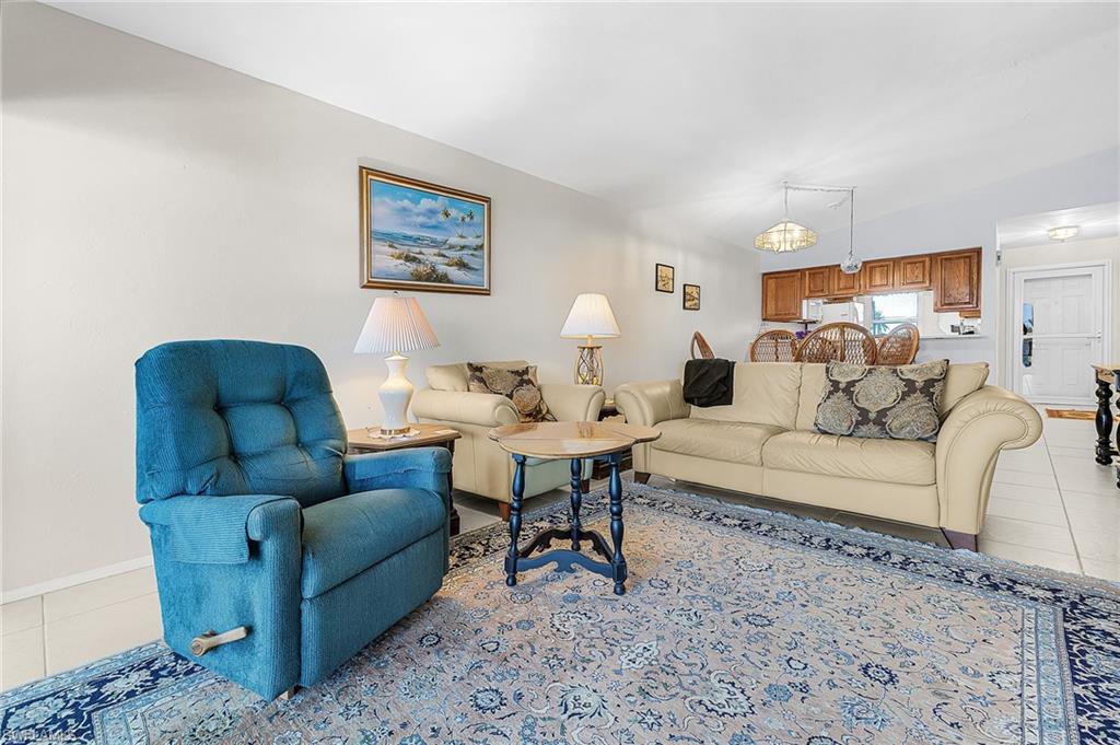 2888 Oleander St C4 Property Photo 10