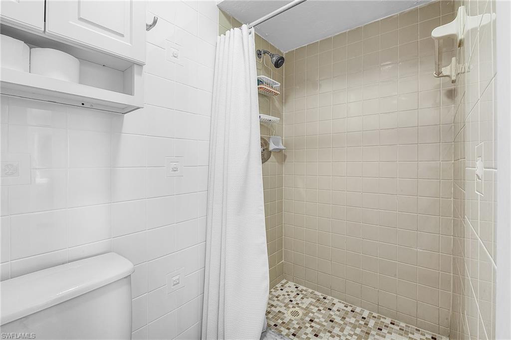 2888 Oleander St C4 Property Photo 18