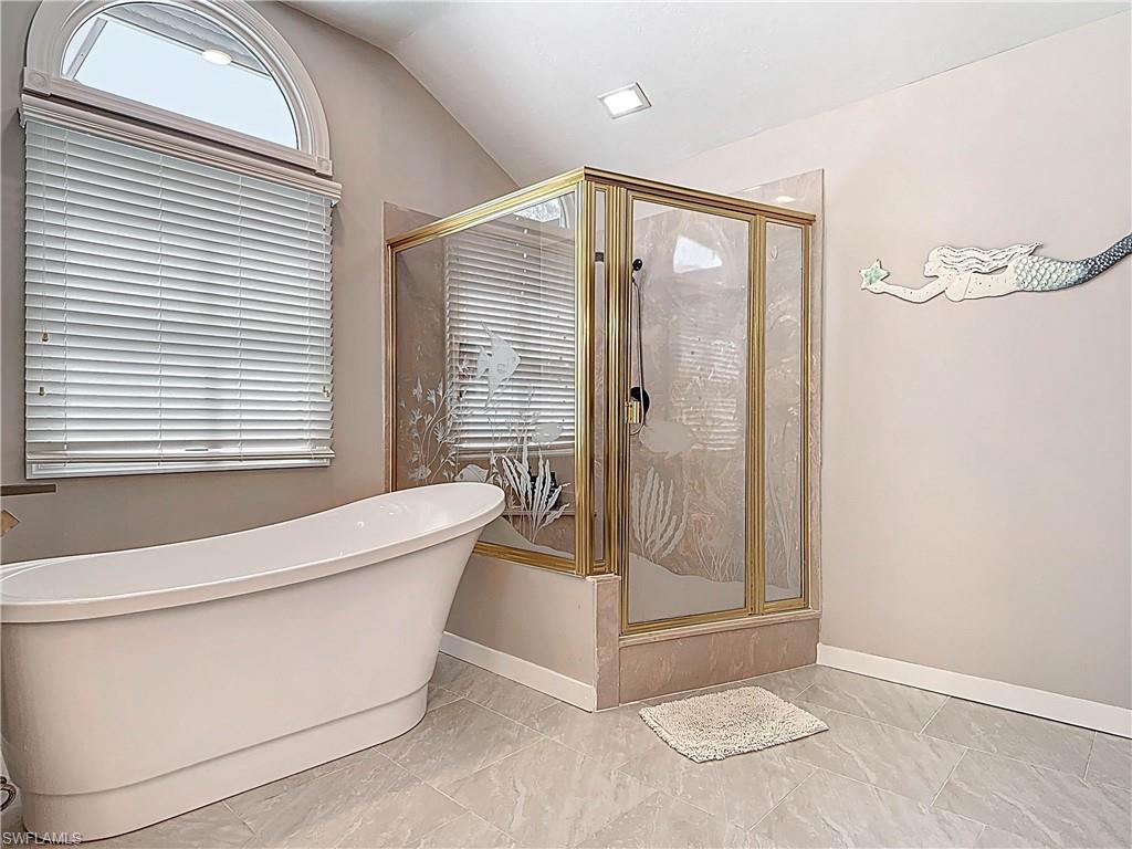 11481 Rebecca Cir Property Photo 23