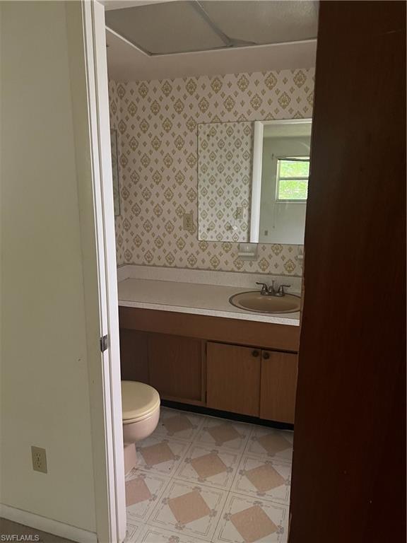 198 Joel Blvd 6 Property Photo 3