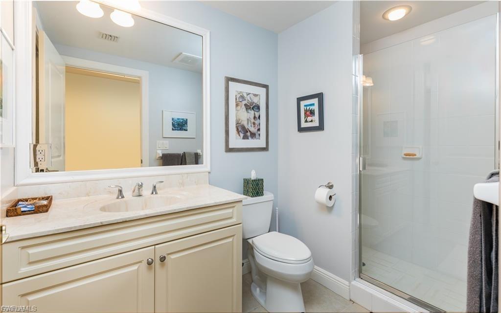 5704 Cape Harbour Dr 105 Property Photo 20