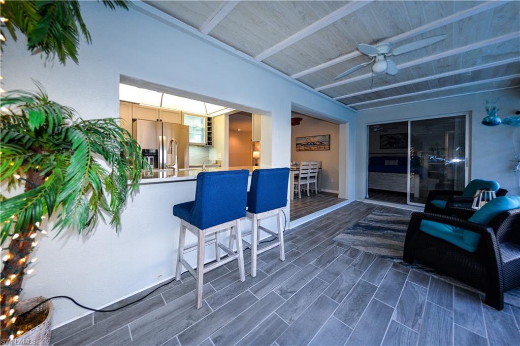 220 Albatross St Property Photo 16