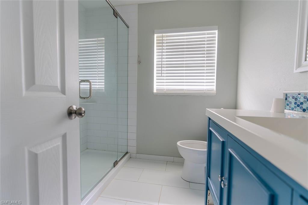 220 Albatross St Property Photo 31