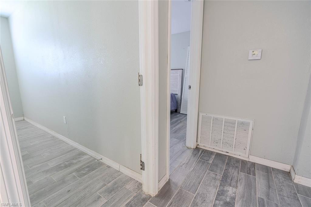 220 Albatross St Property Photo 39