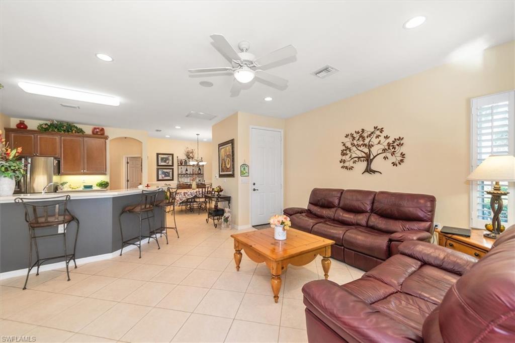 10616 Vicenza Ct Property Photo 8