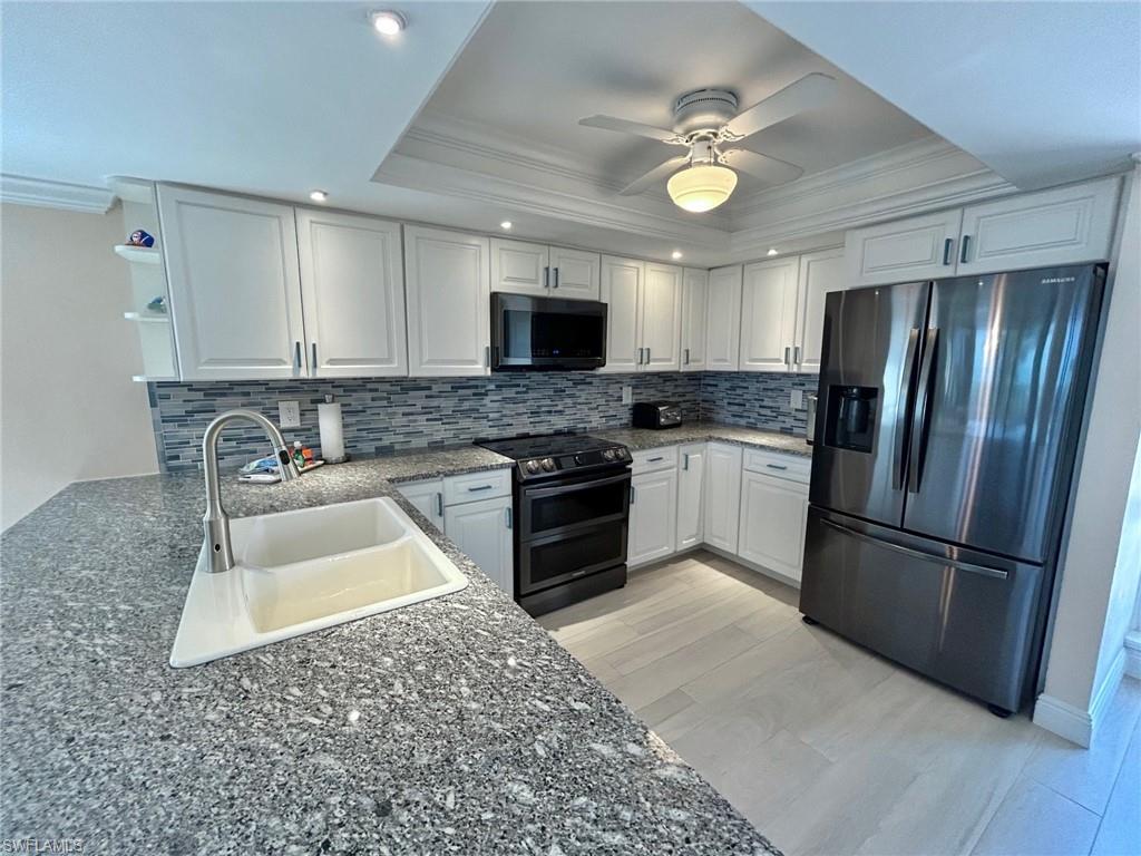 497 E Gulf Dr 4 Property Photo 3