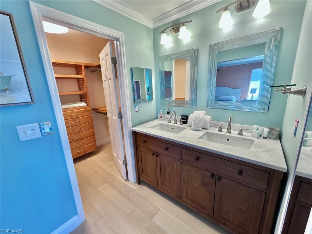 497 E Gulf Dr 4 Property Photo 18