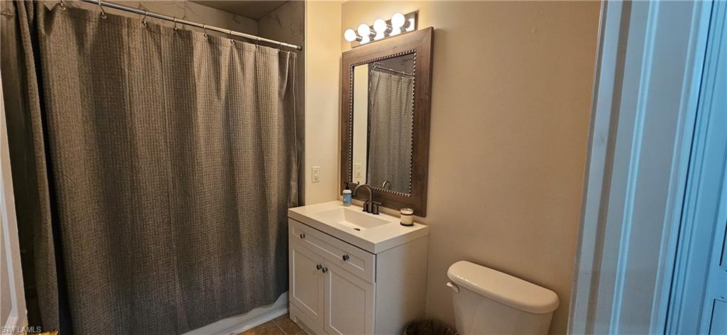 1502 Sw 50th St # 104 Property Photo 9