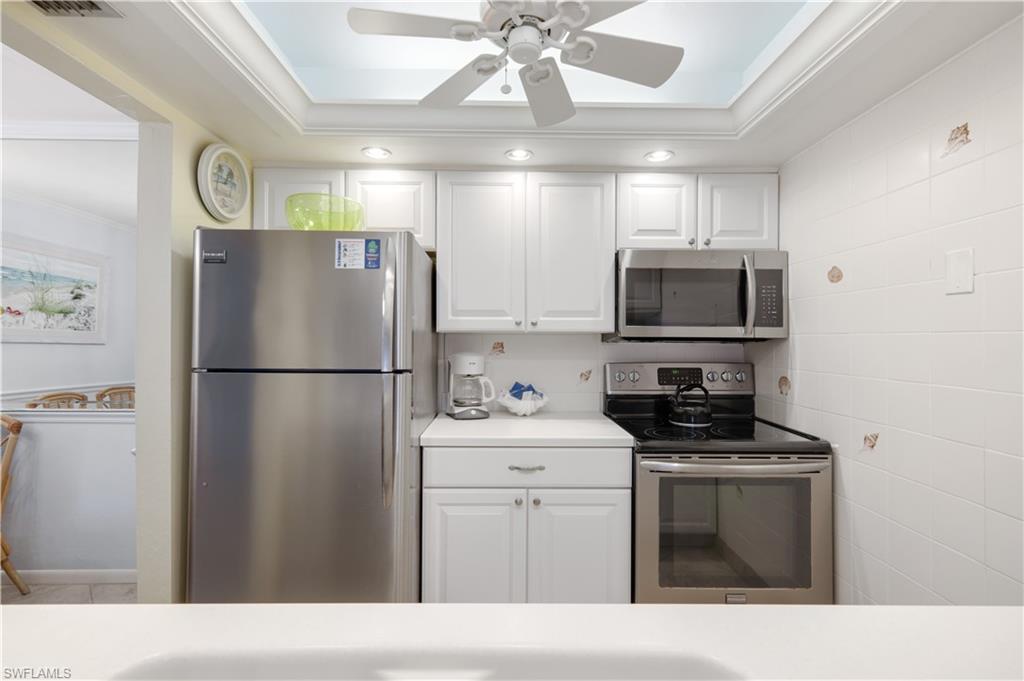 845 E Gulf Dr # 422 Property Photo 12