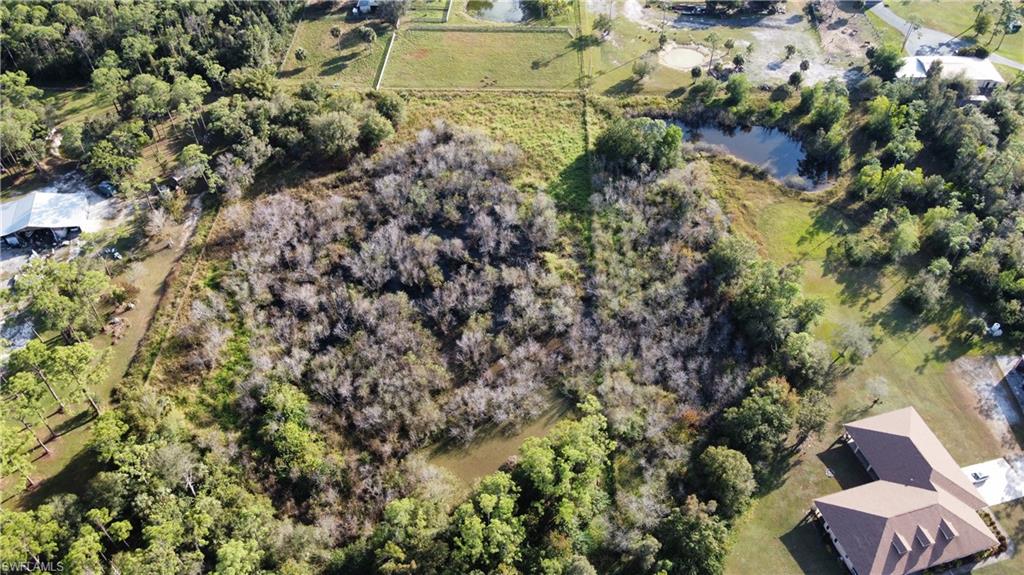 9750 Quail Hollow Rd Property Photo 2