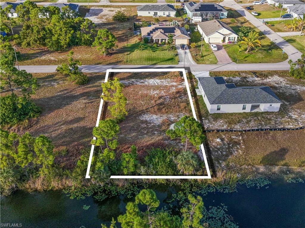 2220 Nw 30th Ter Property Photo 3