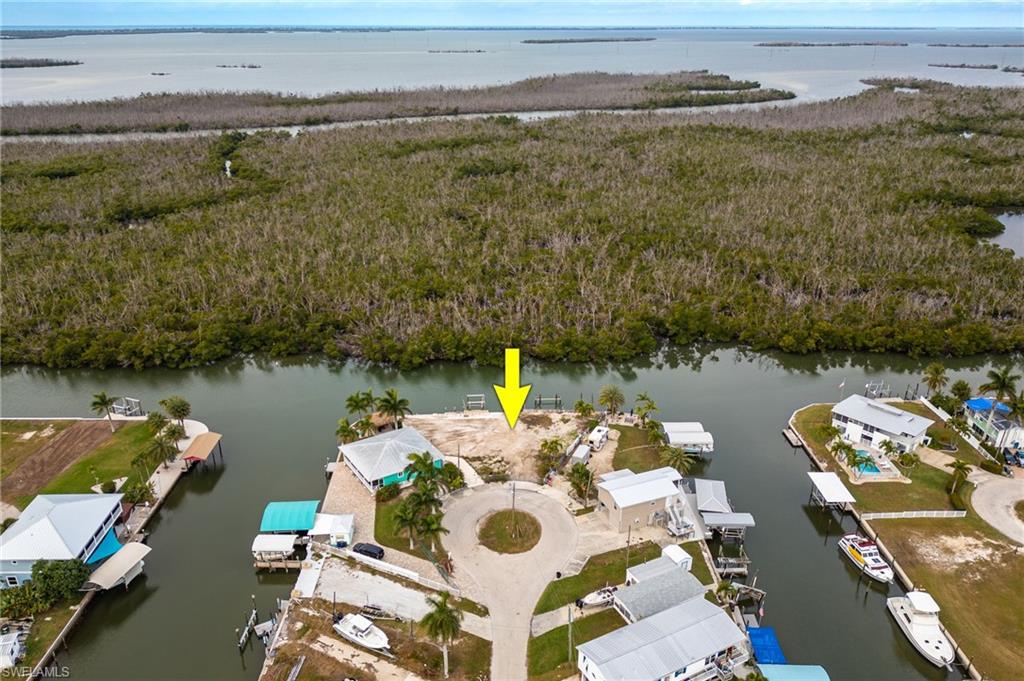3977 Coconut Dr Property Photo 1