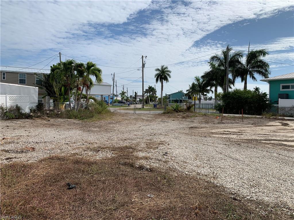 3977 Coconut Dr Property Photo 18