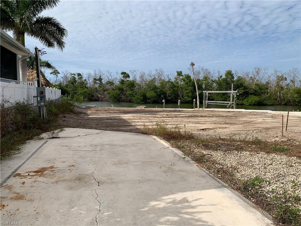 3977 Coconut Dr Property Photo 21