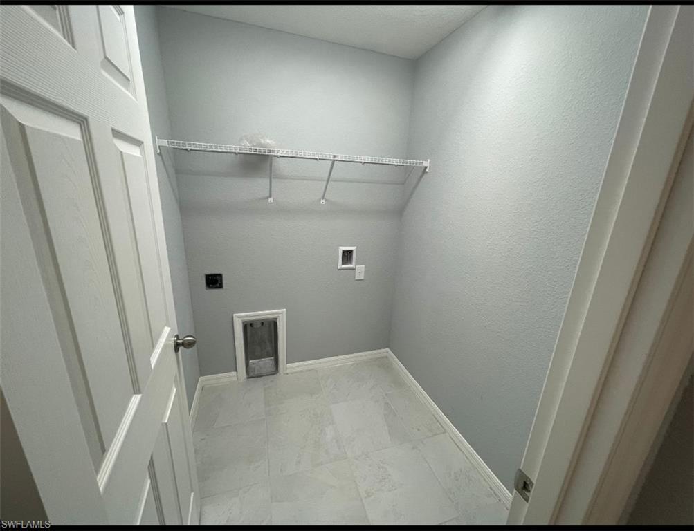 2619 66th St W Property Photo 13