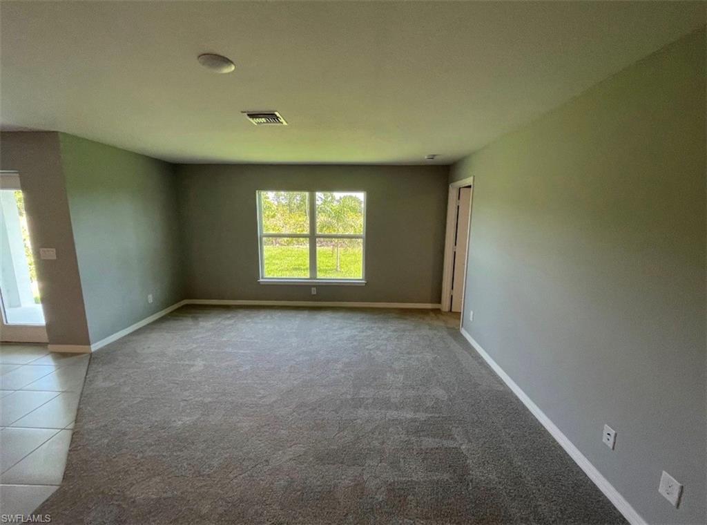 3108 64th St W Property Photo 15