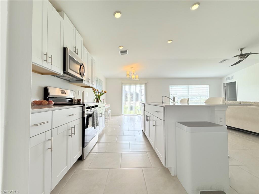 4110 Etna Ct Property Photo 2