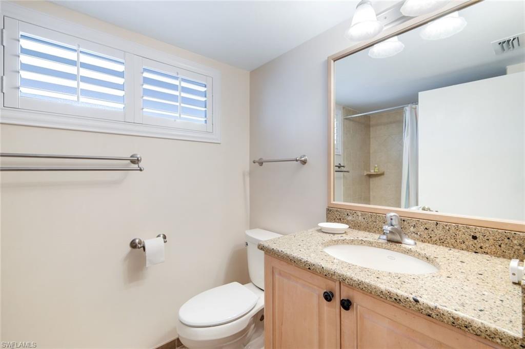 200 Periwinkle Way 214 Property Photo 27