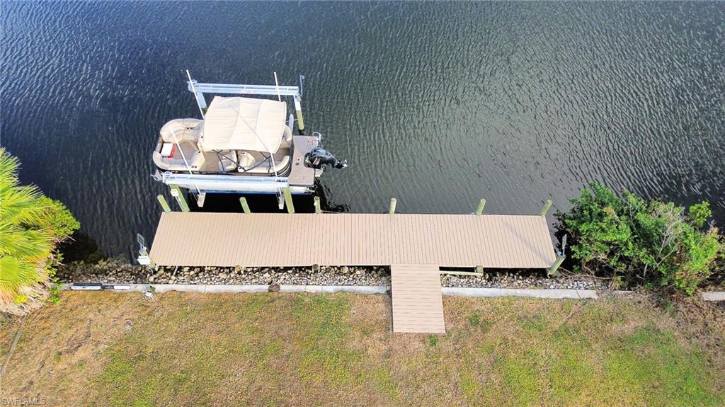 5258 River Bay Dr Property Photo 8
