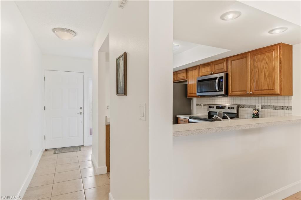 309 Cape Coral Pkwy W 206 Property Photo 2
