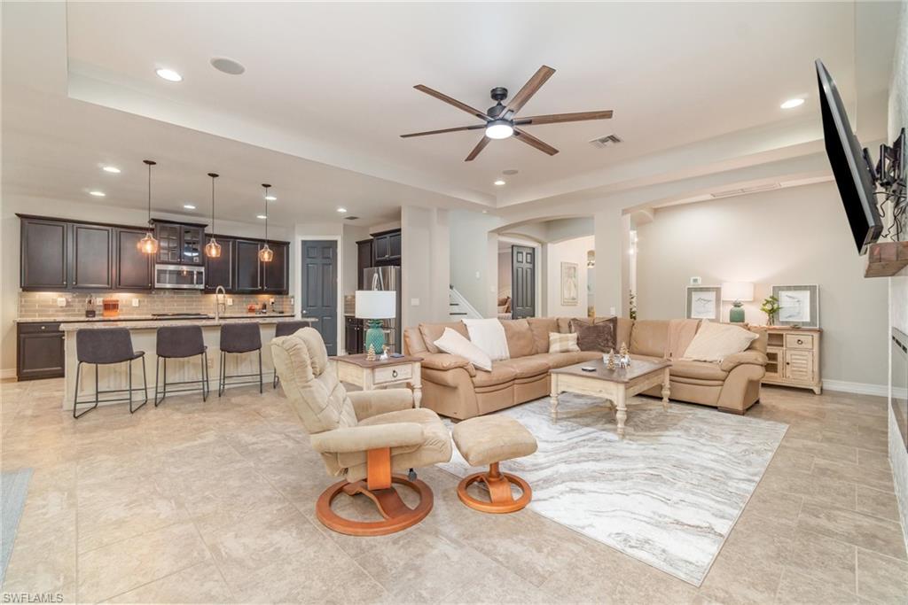 3040 Scarlet Oak Pl Property Photo 1