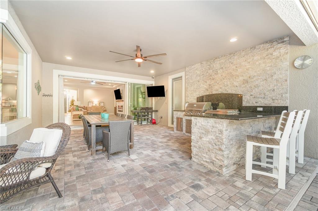 3040 Scarlet Oak Pl Property Photo 2