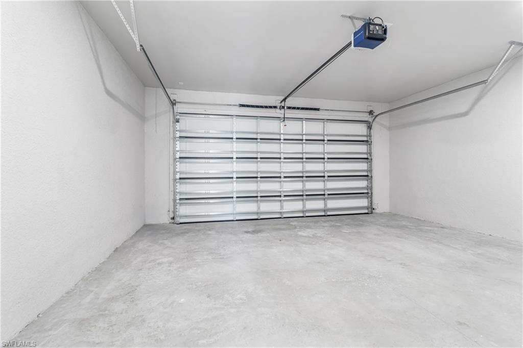 1152 Randolph St Property Photo 33