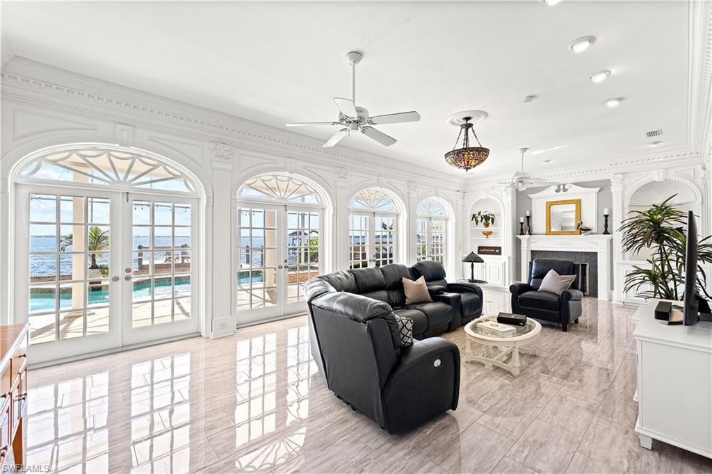 1807 Coral Cir Property Photo 16