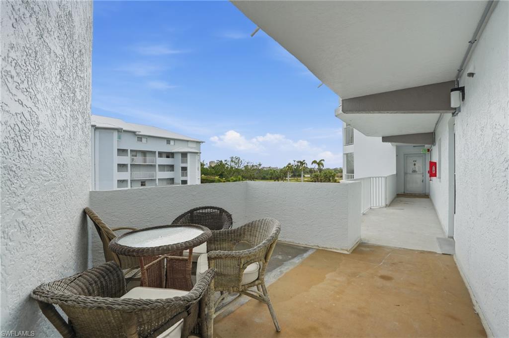 4591 Bay Beach Ln 294 Property Photo 3
