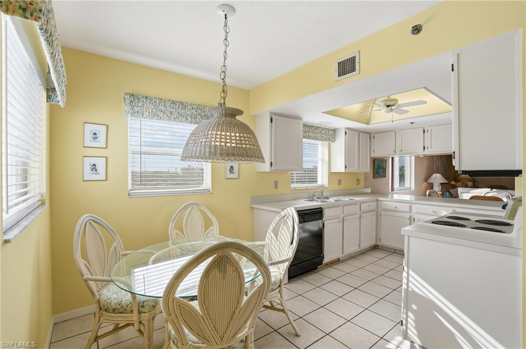 4591 Bay Beach Ln 294 Property Photo 6