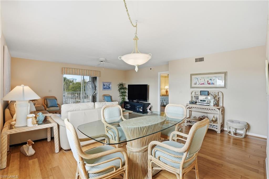 4591 Bay Beach Ln 294 Property Photo 11