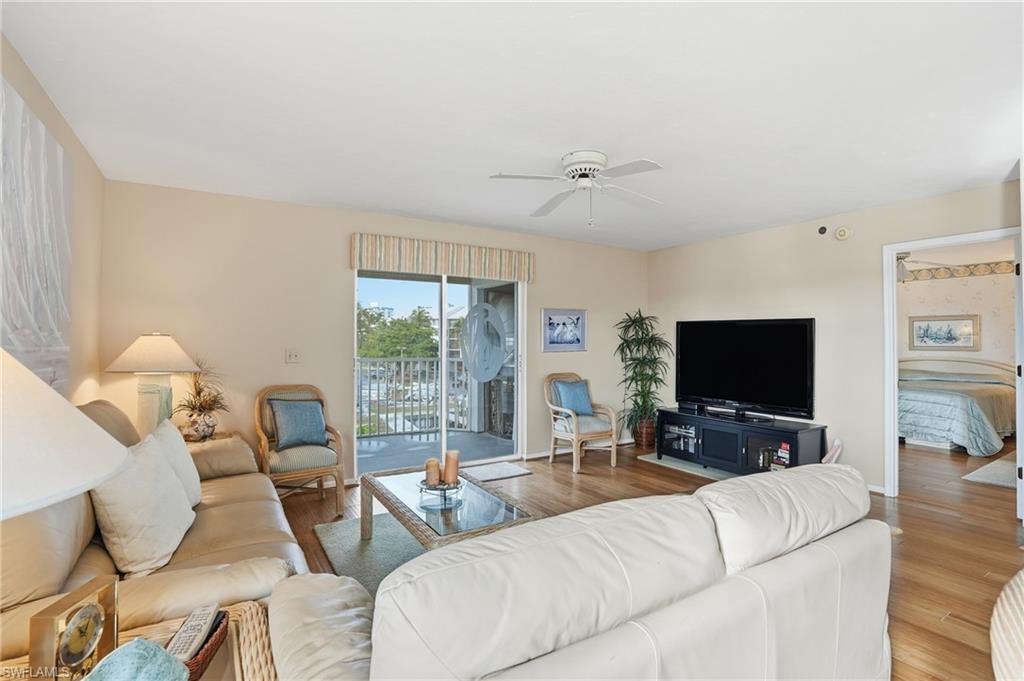 4591 Bay Beach Ln 294 Property Photo 15