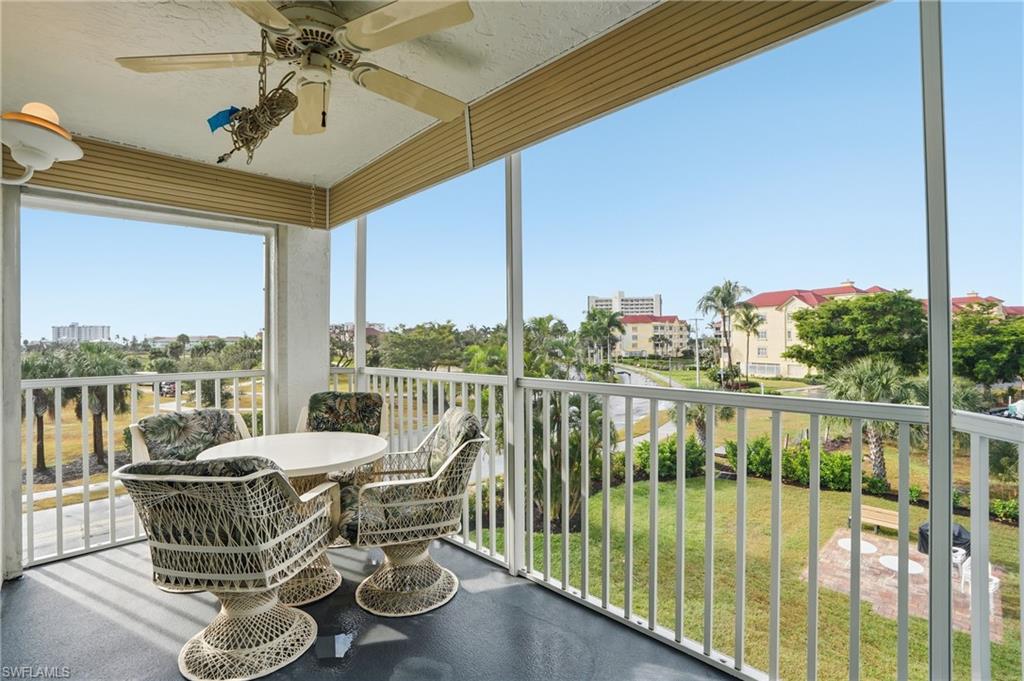 4591 Bay Beach Ln 294 Property Photo 17