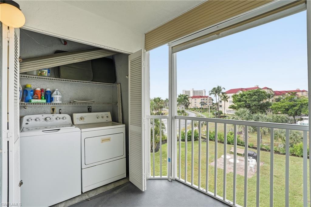 4591 Bay Beach Ln 294 Property Photo 25