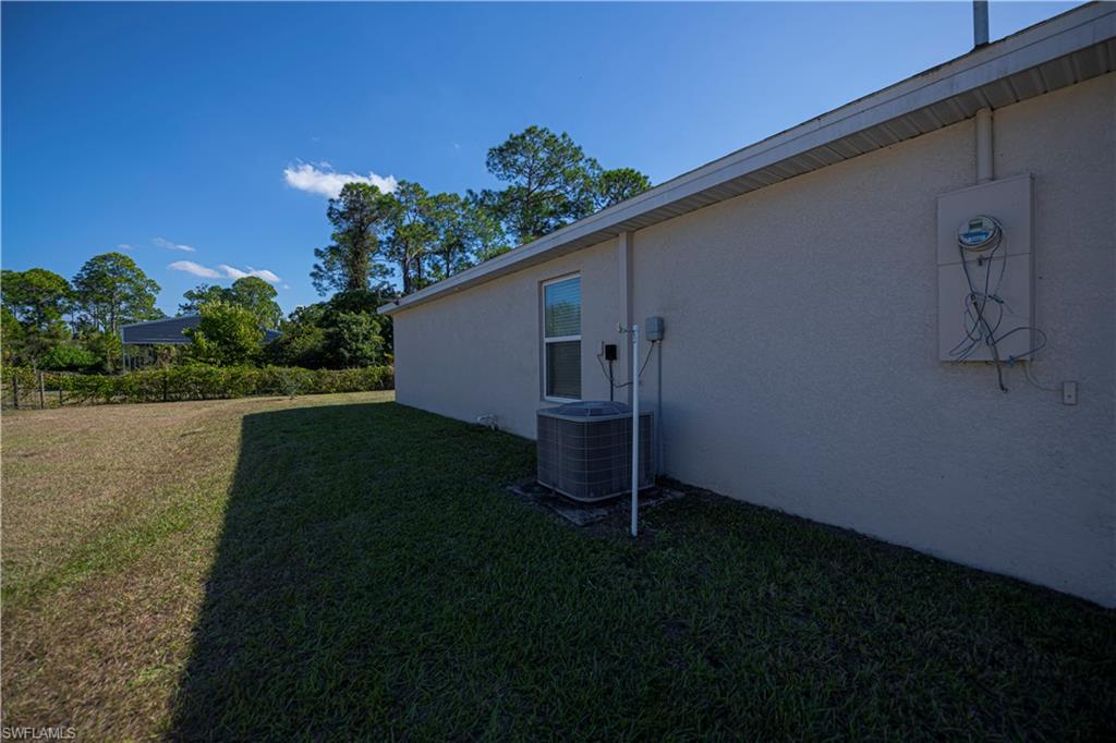 6058 S Moss Cir Property Photo 4