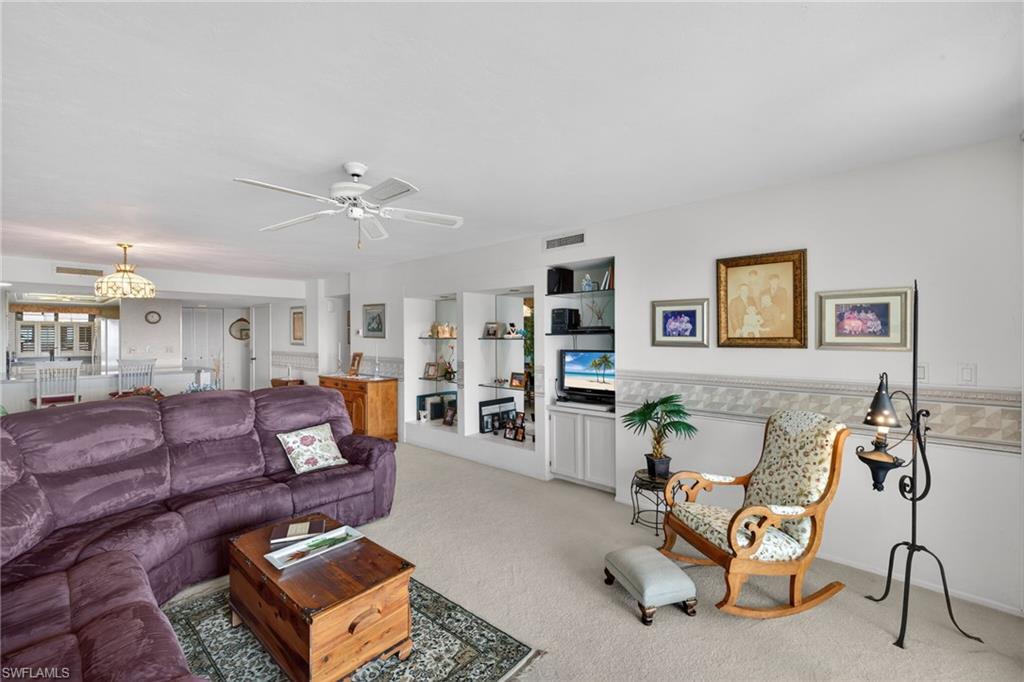 5260 S Landings Dr 502 Property Photo 7