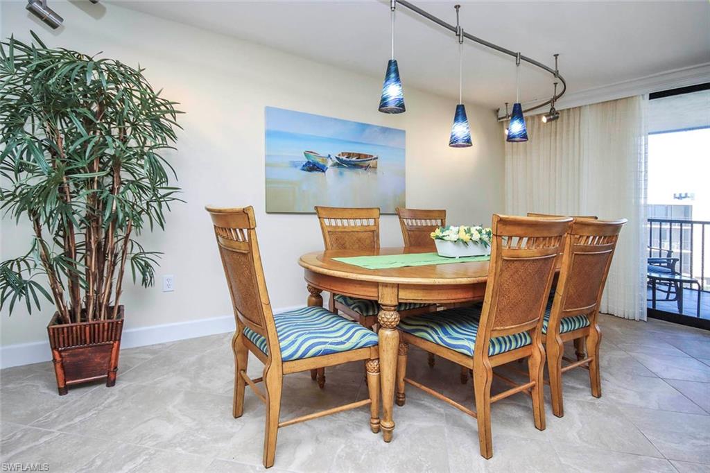 1401 Middle Gulf Dr 405r Property Photo 11