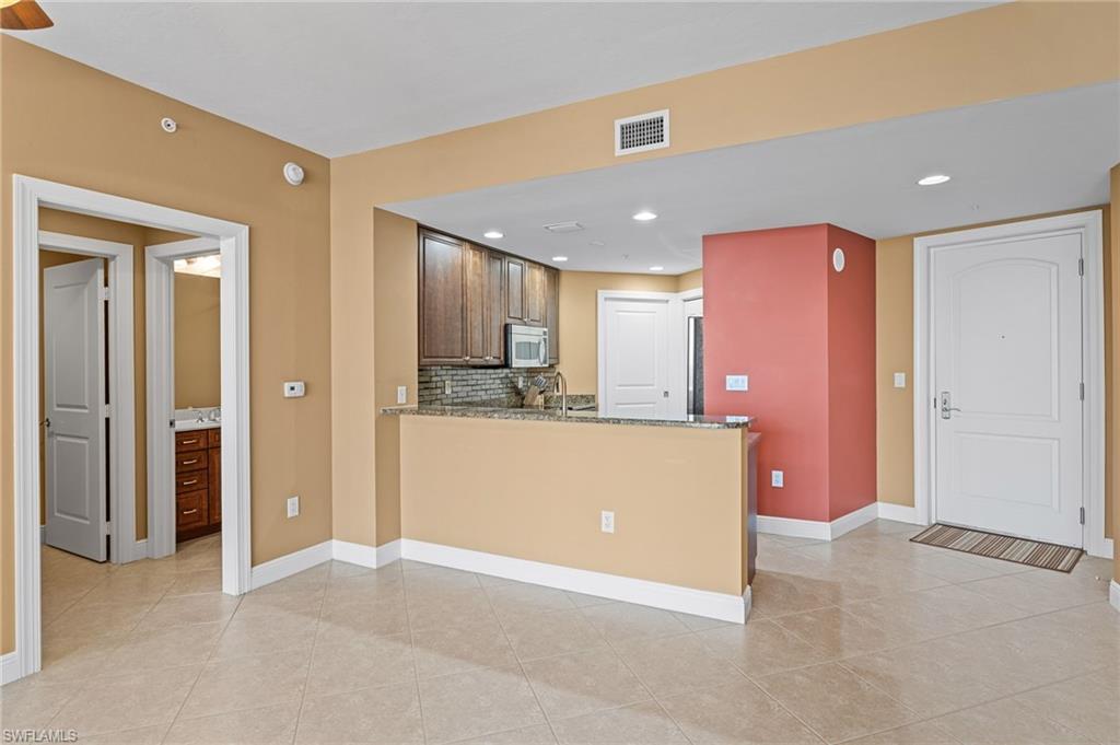 5793 Cape Harbour Dr 615 Property Photo 4
