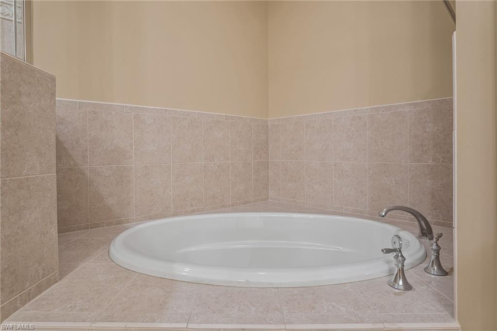 5793 Cape Harbour Dr 615 Property Photo 23