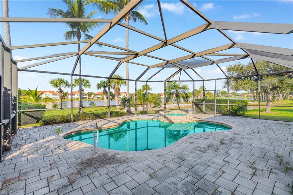 11105 Sea Tropic Ln Property Photo 37