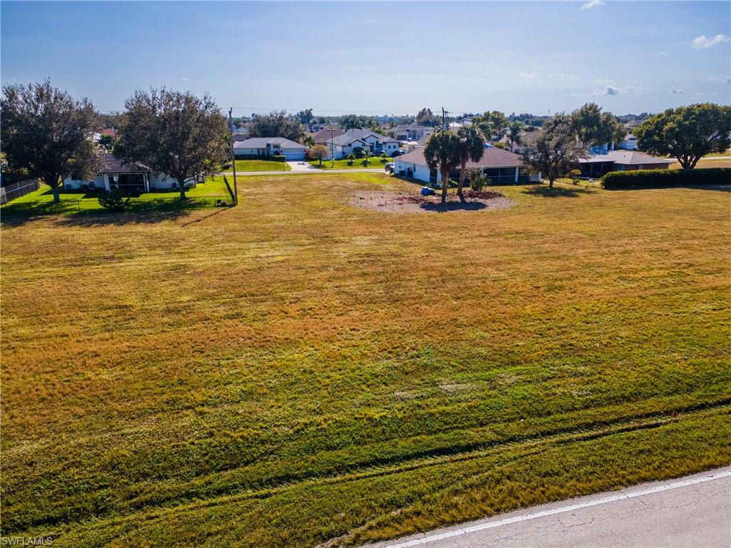 2134 Diplomat Pkwy E Property Photo 16