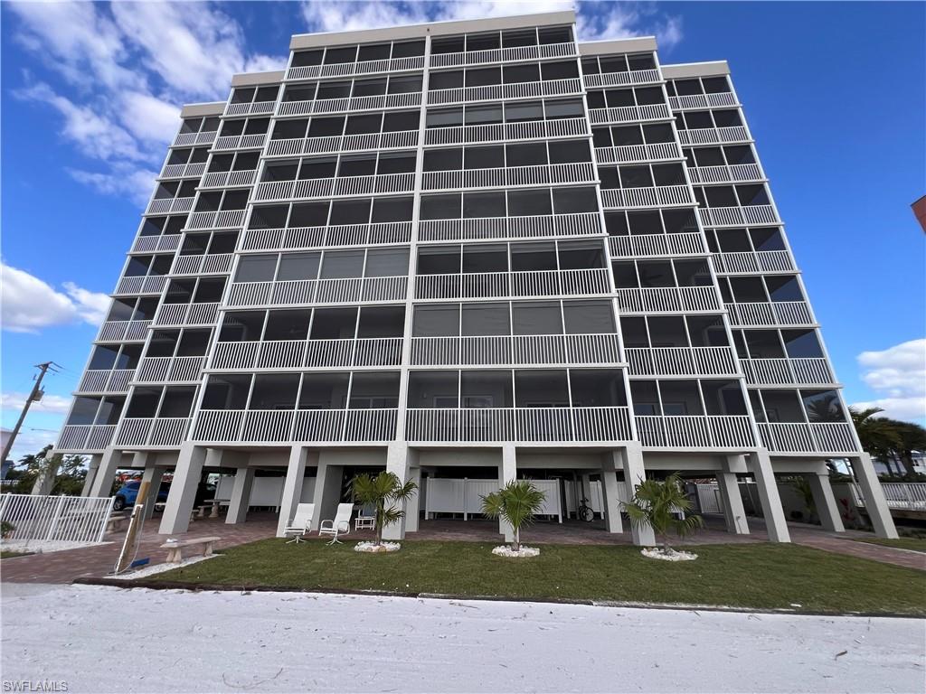 500 Estero Blvd 195 Property Photo 5