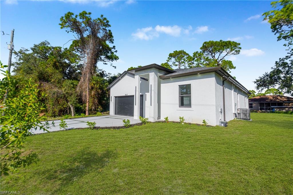 5037 Pinetree Cir Property Photo 8