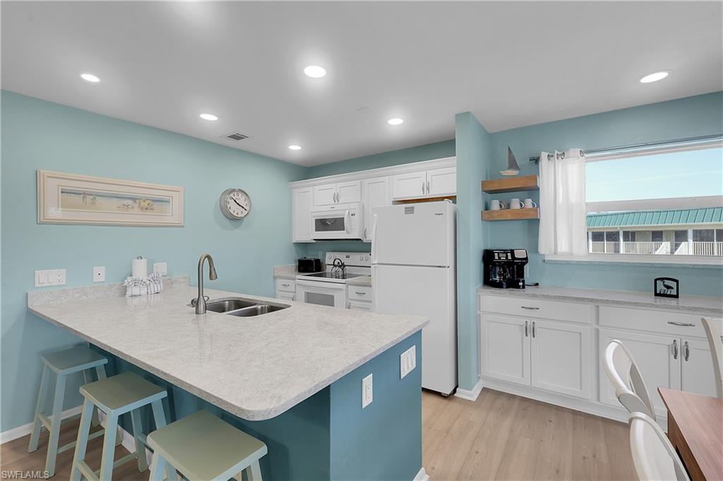 827 E Gulf Dr K8 Property Photo 13