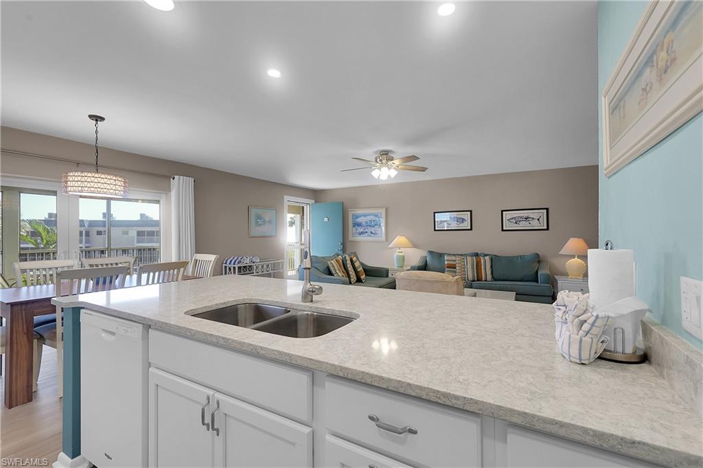 827 E Gulf Dr K8 Property Photo 16