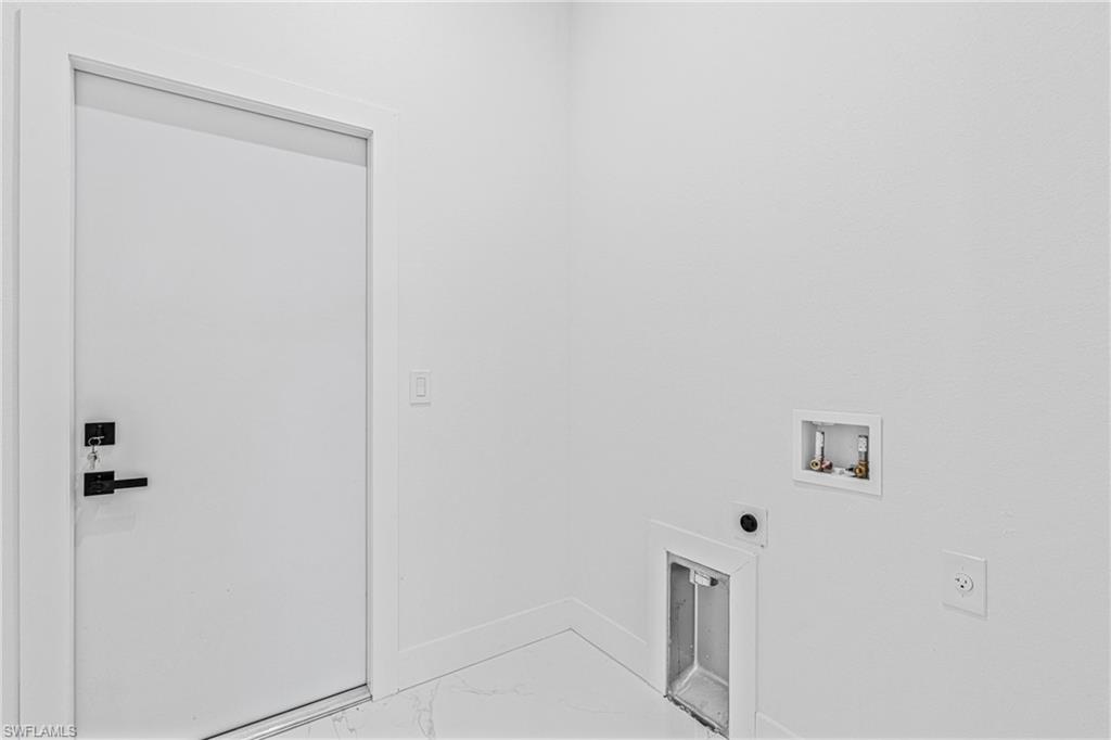 5008 N Obispo Cir Property Photo 38