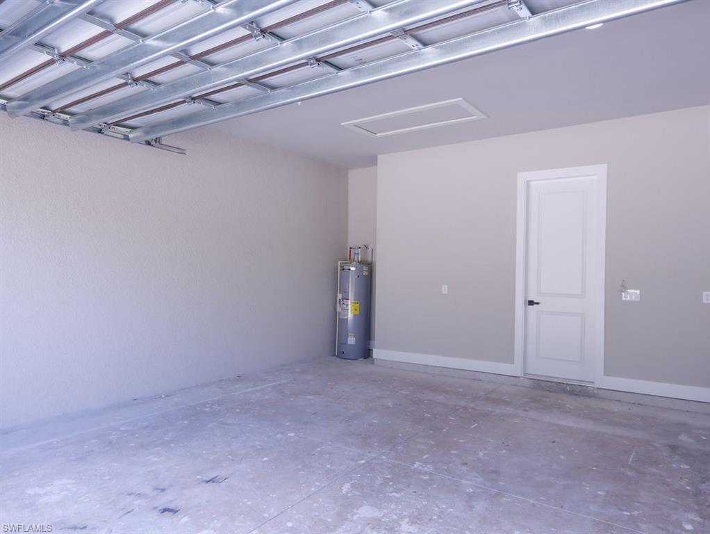 219 Greenbriar Blvd Property Photo 3
