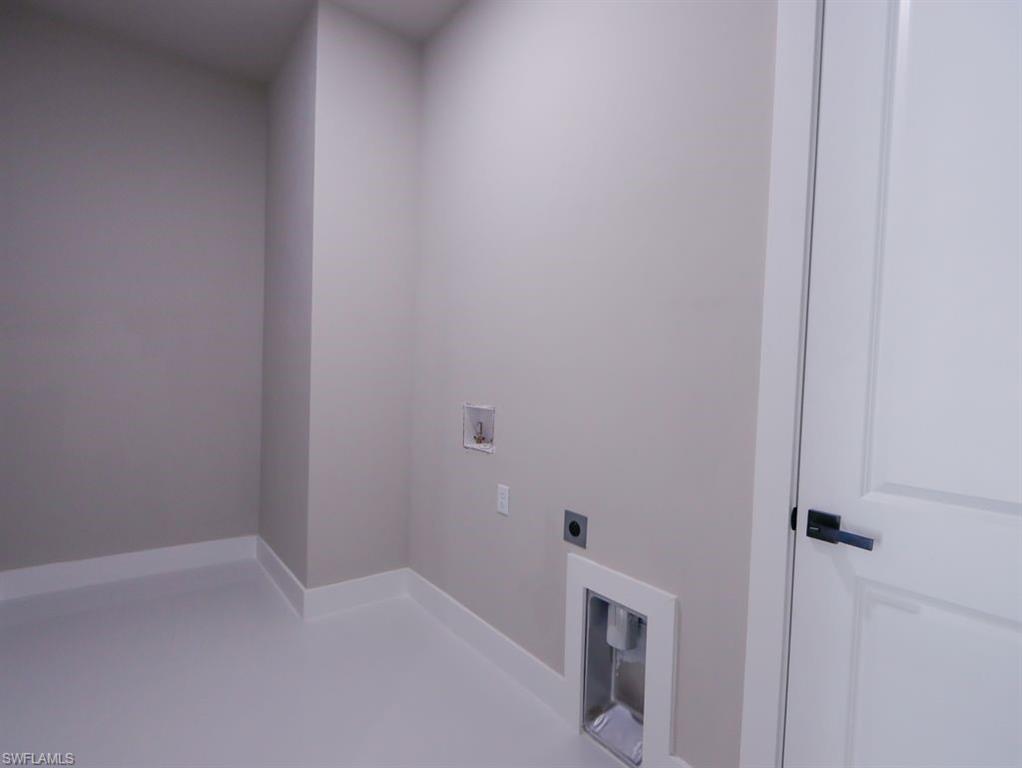 219 Greenbriar Blvd Property Photo 7