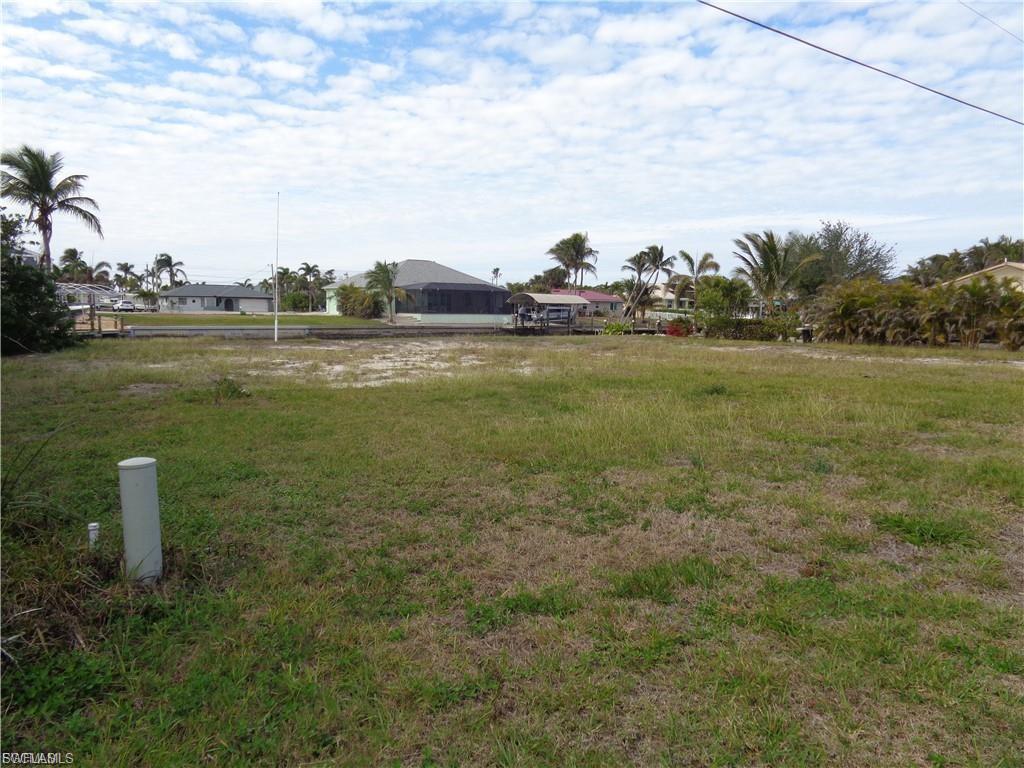 2947 Cussell Dr Property Photo 7