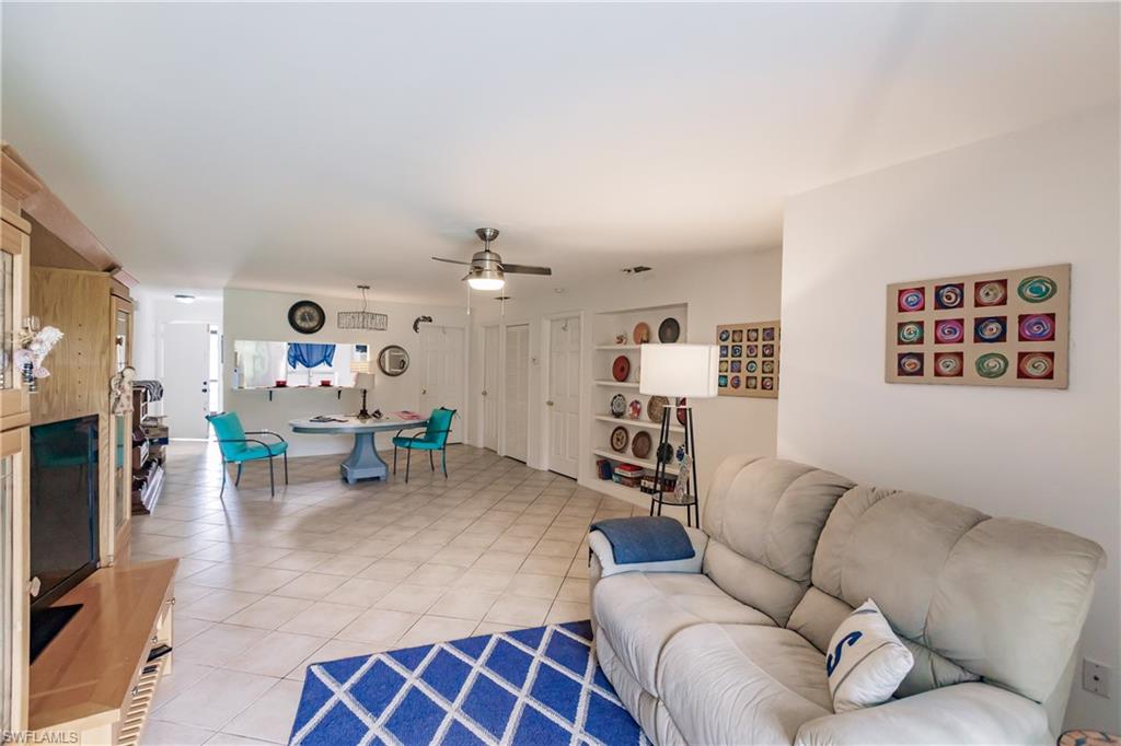 1055 Palm Ave 216 Property Photo 4